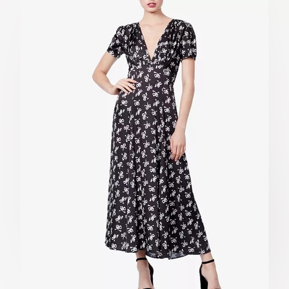 Betsey Johnson Classic Bow Print A-Line Satin Midi Dress in size 10